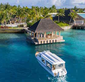 Arrival jetty photo of resort island