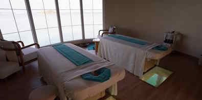 Photo of a resort spa treatment room